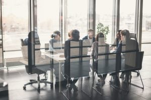 business-team-manager-meeting